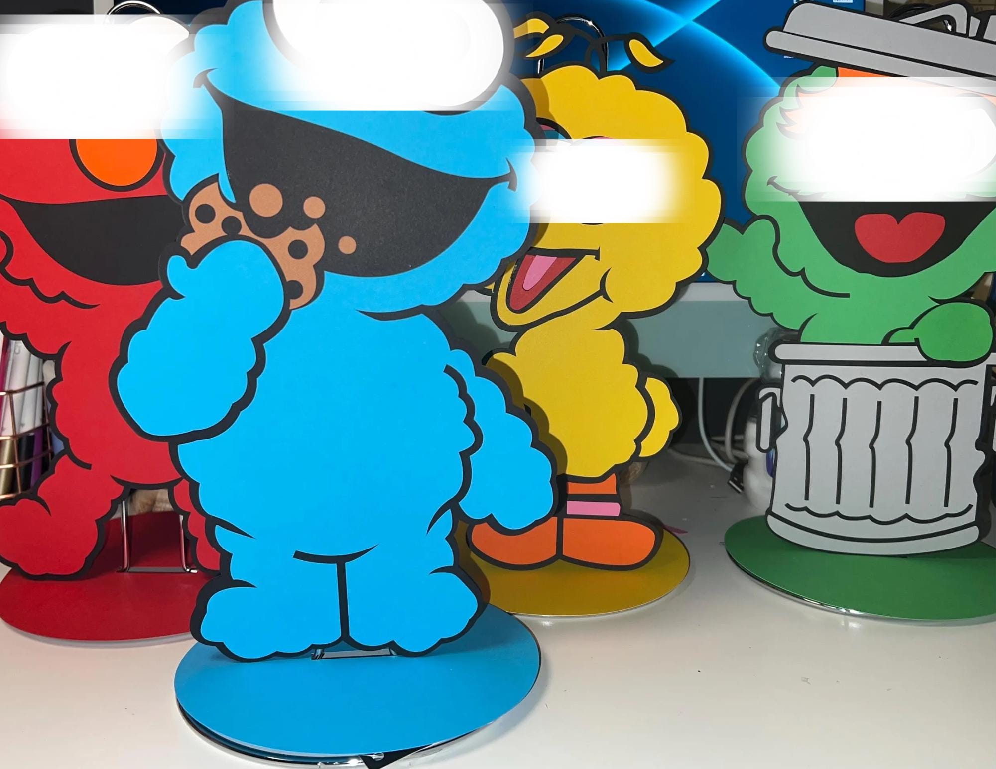 Sesame Street Monster Centerpieces: Elmo Party Table Decor - Set of 6