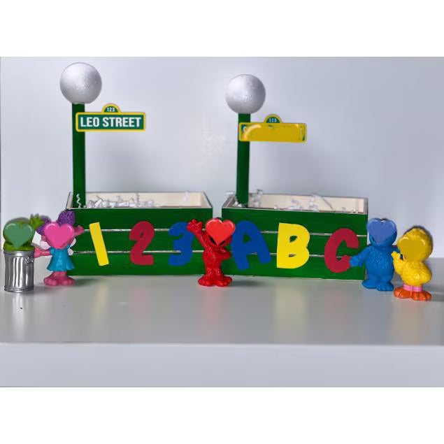 Sesame Monsters  Mini Crate Holders: Elmo & Cookie Monster Party Decor - Set of 5